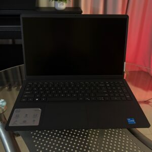 Laptop Dell Inspiron 15 | i3 12ª Gen · Pantalla 120Hz · 8GB RAM